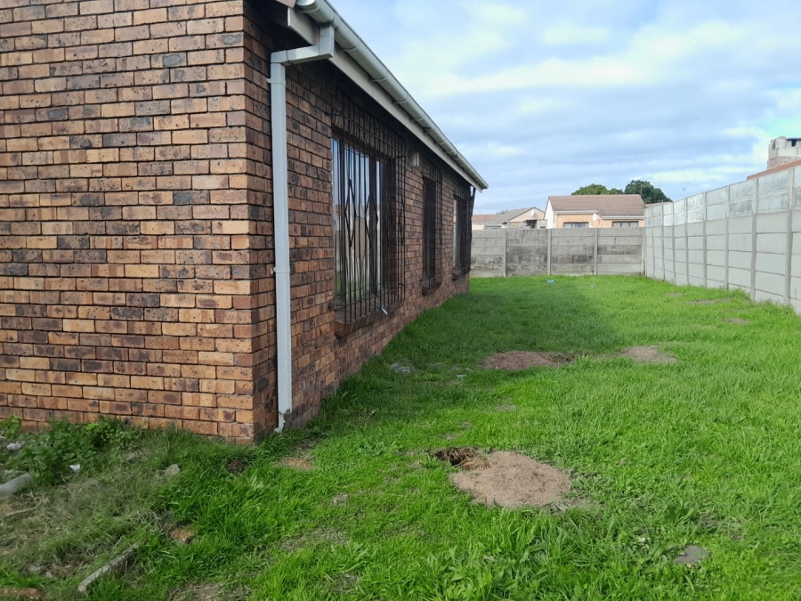 3 Bedroom Property for Sale in Hillview Western Cape